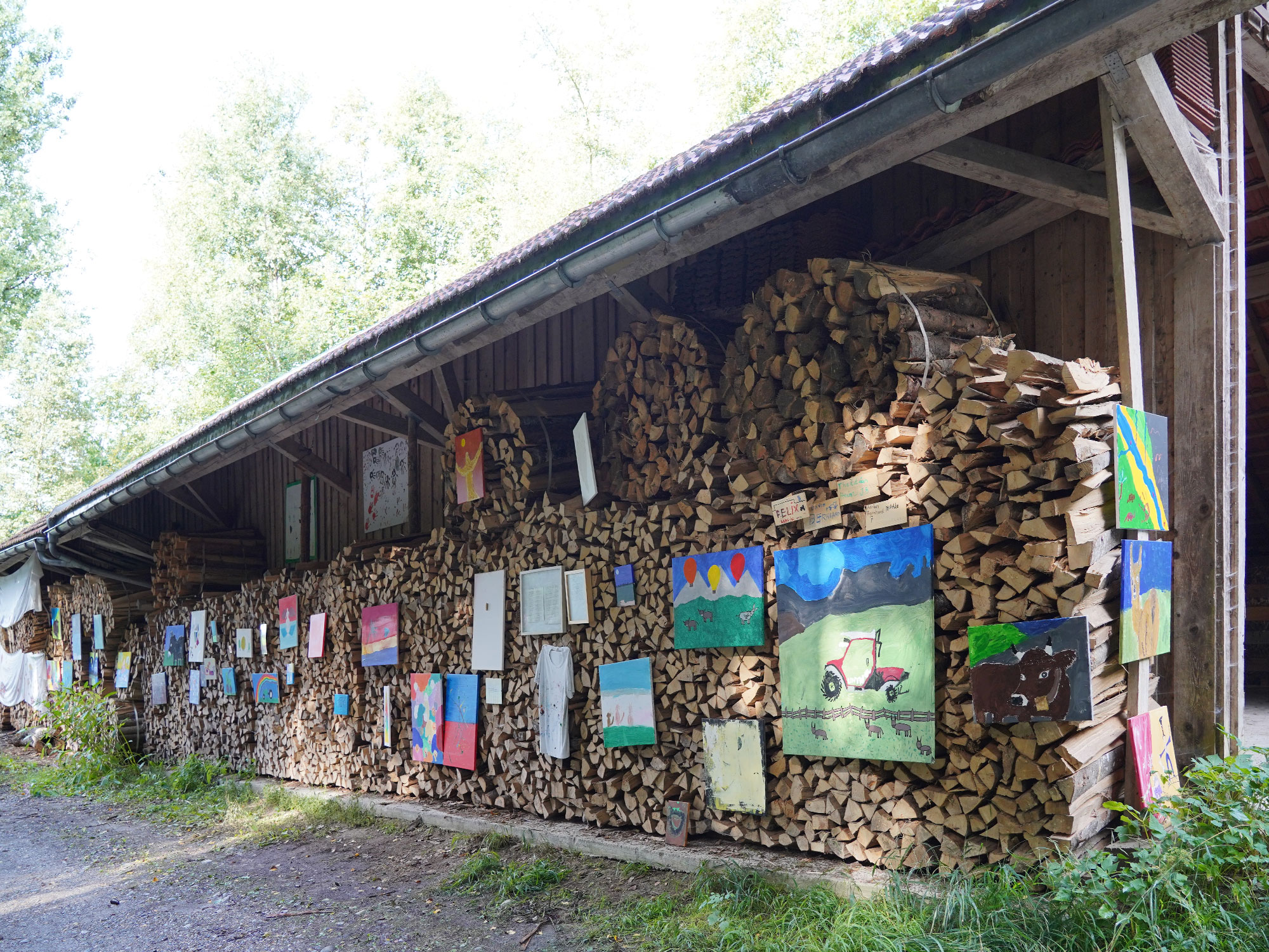 Bindestrich 21 Weg Grenzerhiasle 2 b